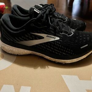 Brooks Ghost 13 Black and White Women's Sneakers